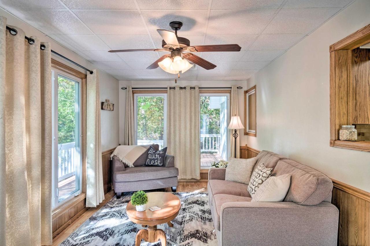 Beautiful Ozark Oasis With Deck Walk To Beaver Lake 로저스 외부 사진